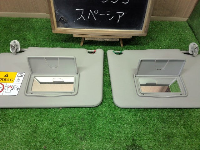 【中古】スペーシア DAA-MK53S サンバイザー 左右