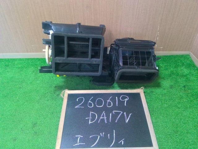 【中古】エブリィ HBD-DA17V カーヒーター ケース
