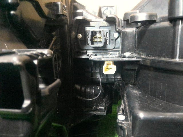 【中古】エブリィ HBD-DA17V カーヒーター ケース