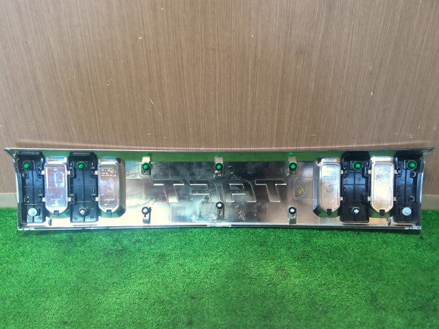 【中古】タフト 6BA-LA900S ラジエータ フロント